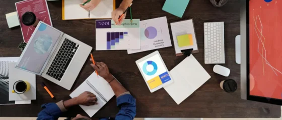 We Hustle- Team-Hands- Testimonials-1